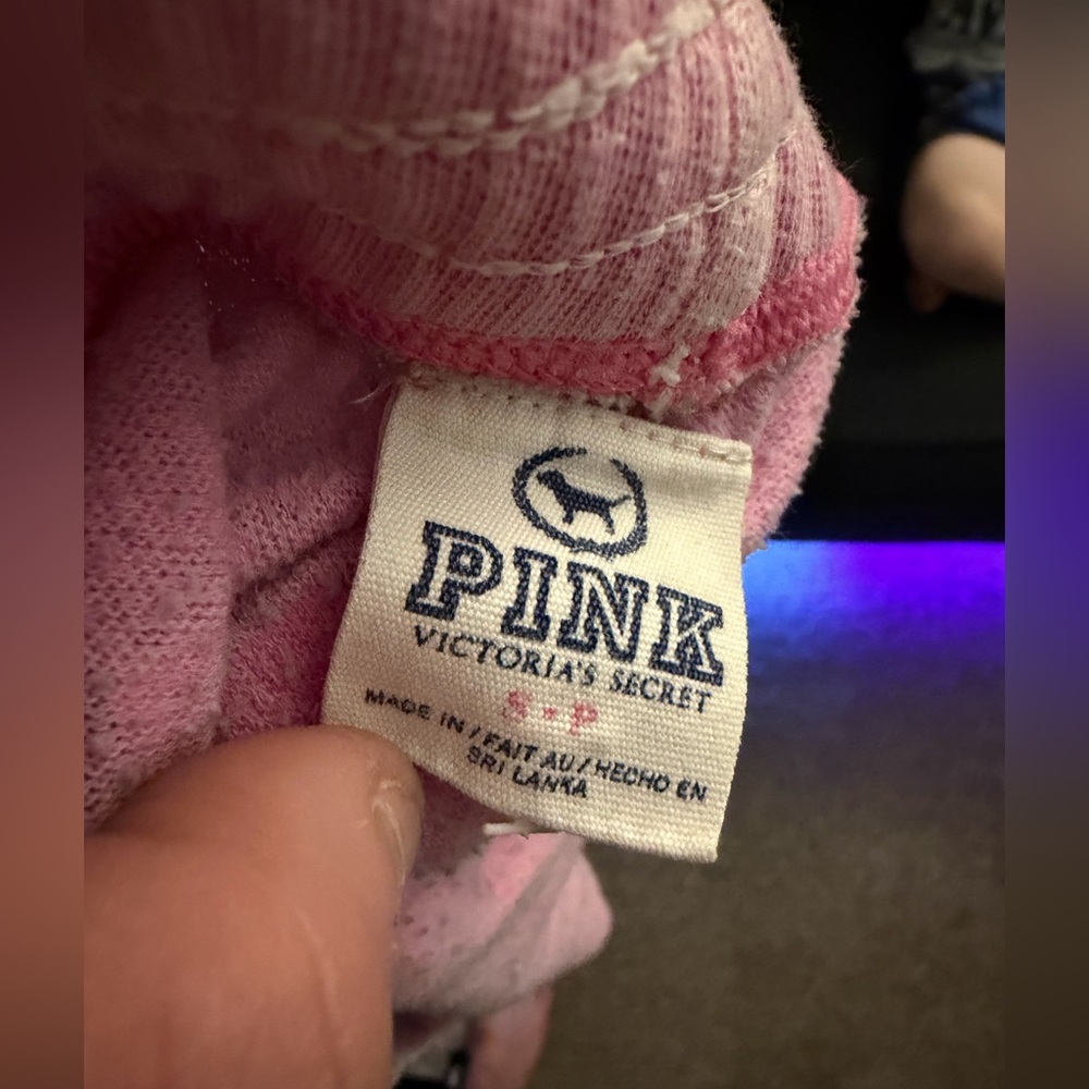 PINK Victoria's Secret Vintage Soft Pink Shorts - Picture 4 of 4